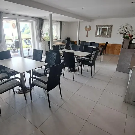 Slunecnice 3* Kurimska Nova Ves